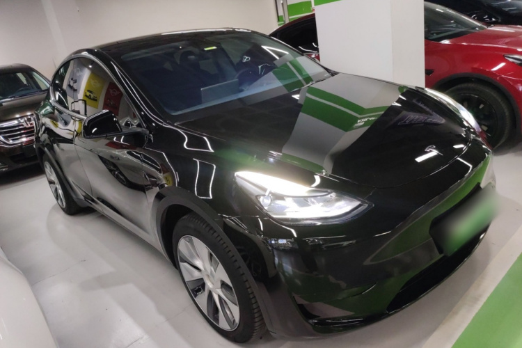 Tesla Model Y 2023 #4 Tesla Model Y 2023 immagine di auto #4