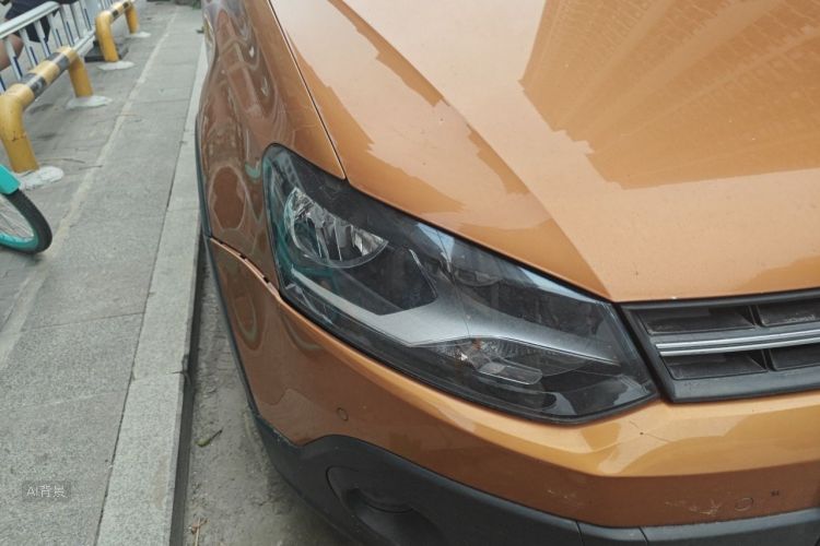 Volkswagen Polo 2015 car image #8