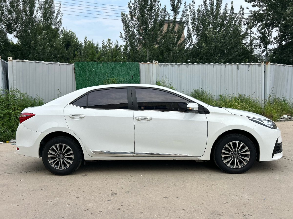 Toyota Corolla 2019 car image #2