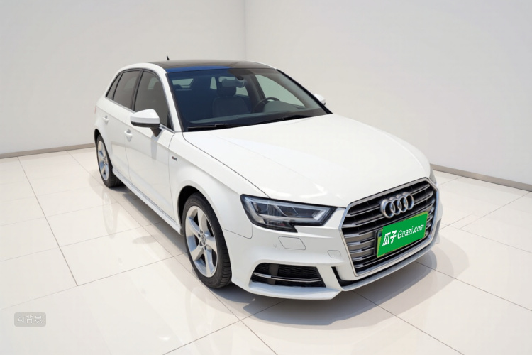 Audi A3 2020 car image #4