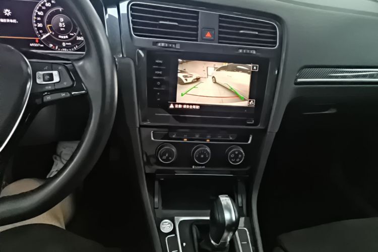 Volkswagen Golf 2020 #25 Volkswagen Golf 2020 car image #25