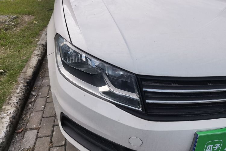Volkswagen Santana 2017 #8 Volkswagen Santana 2017 car image #8