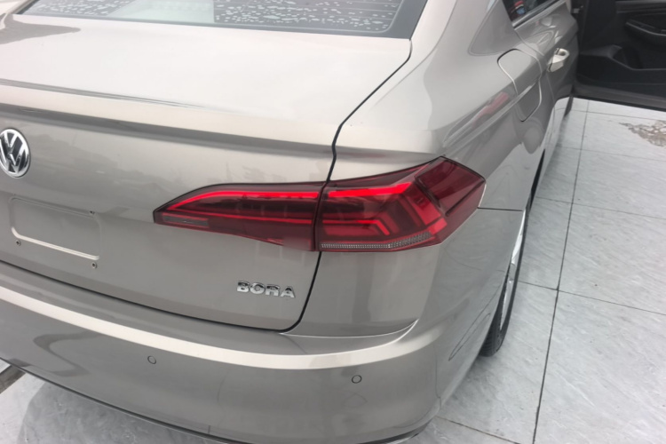 Volkswagen Bora 2020 car image #8