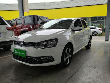 Volkswagen Polo 2016 Volkswagen Polo 2016 car image