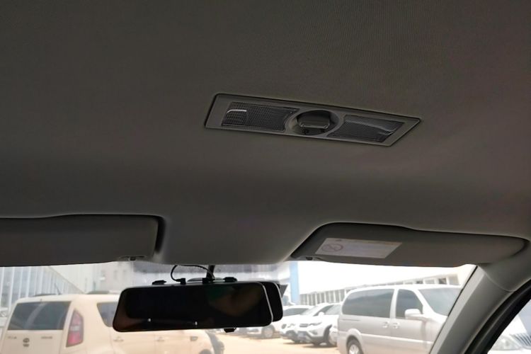 Volkswagen Lavida 2016 car image #18
