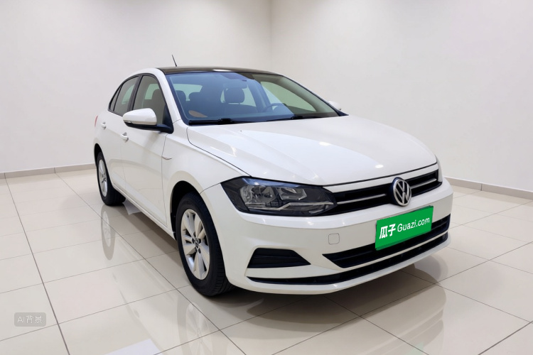 Volkswagen Polo 2021 car image #4
