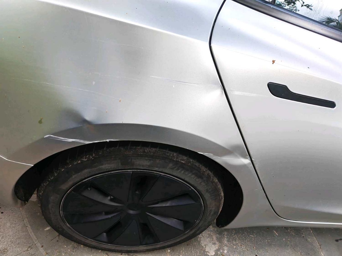 Tesla Model 3 2025 car image #8