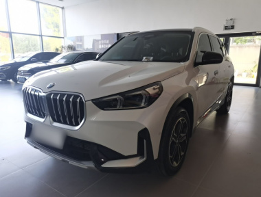 BMW X1 2024 BMW X1 2024 car image
