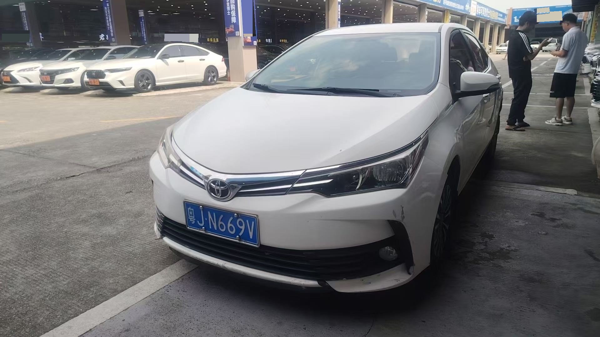 Toyota Corolla 2017 Toyota Corolla 2017 car image