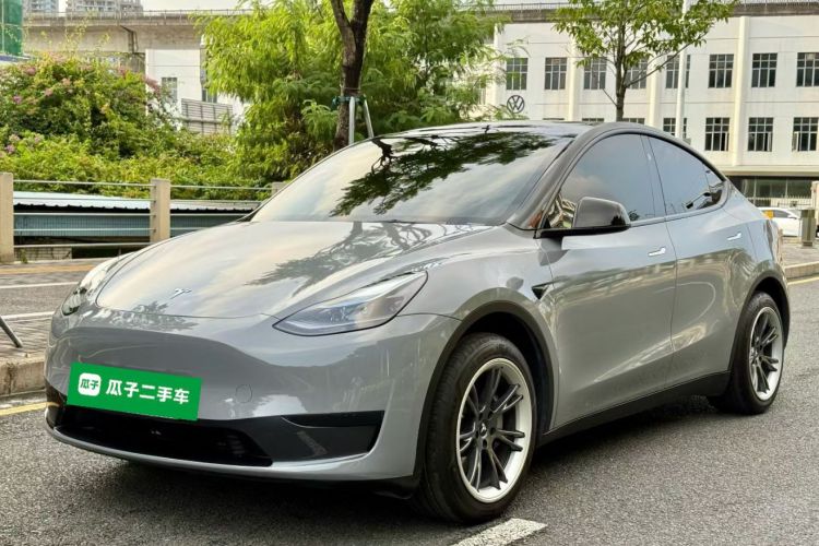 Tesla Model Y 2024 #2 Tesla Model Y 2024 image de voiture #2