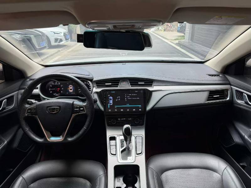 GEELY Emgrand GL 2018 image de voiture #6