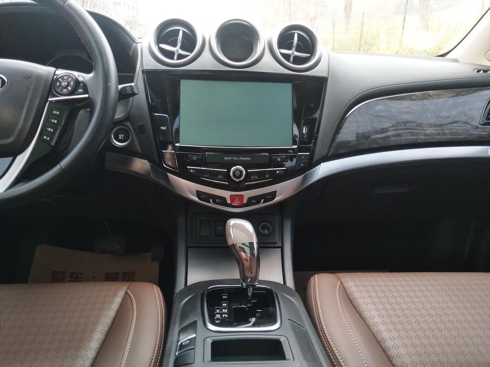 BYD S7 2016 car image #9