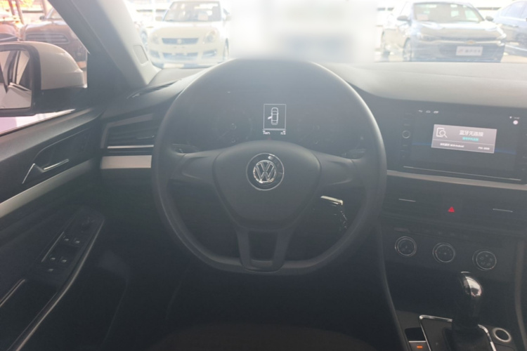 Volkswagen Bora 2019 #11 Volkswagen Bora 2019 car image #11
