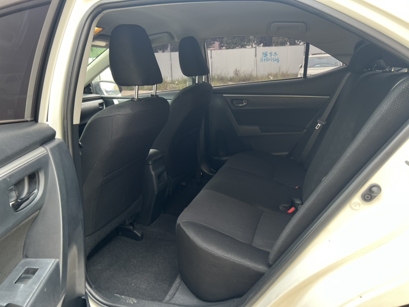 Toyota Corolla 2017 #5 Toyota Corolla 2017 car image #5