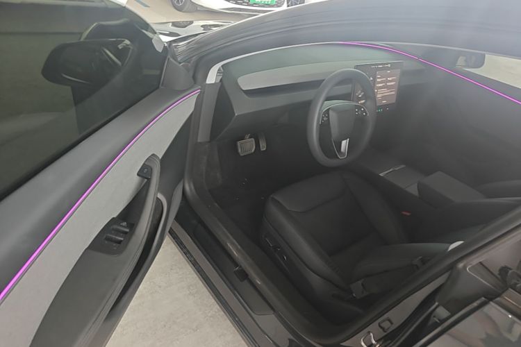 Tesla Model 3 2025 #16 Tesla Model 3 2025 car image #16