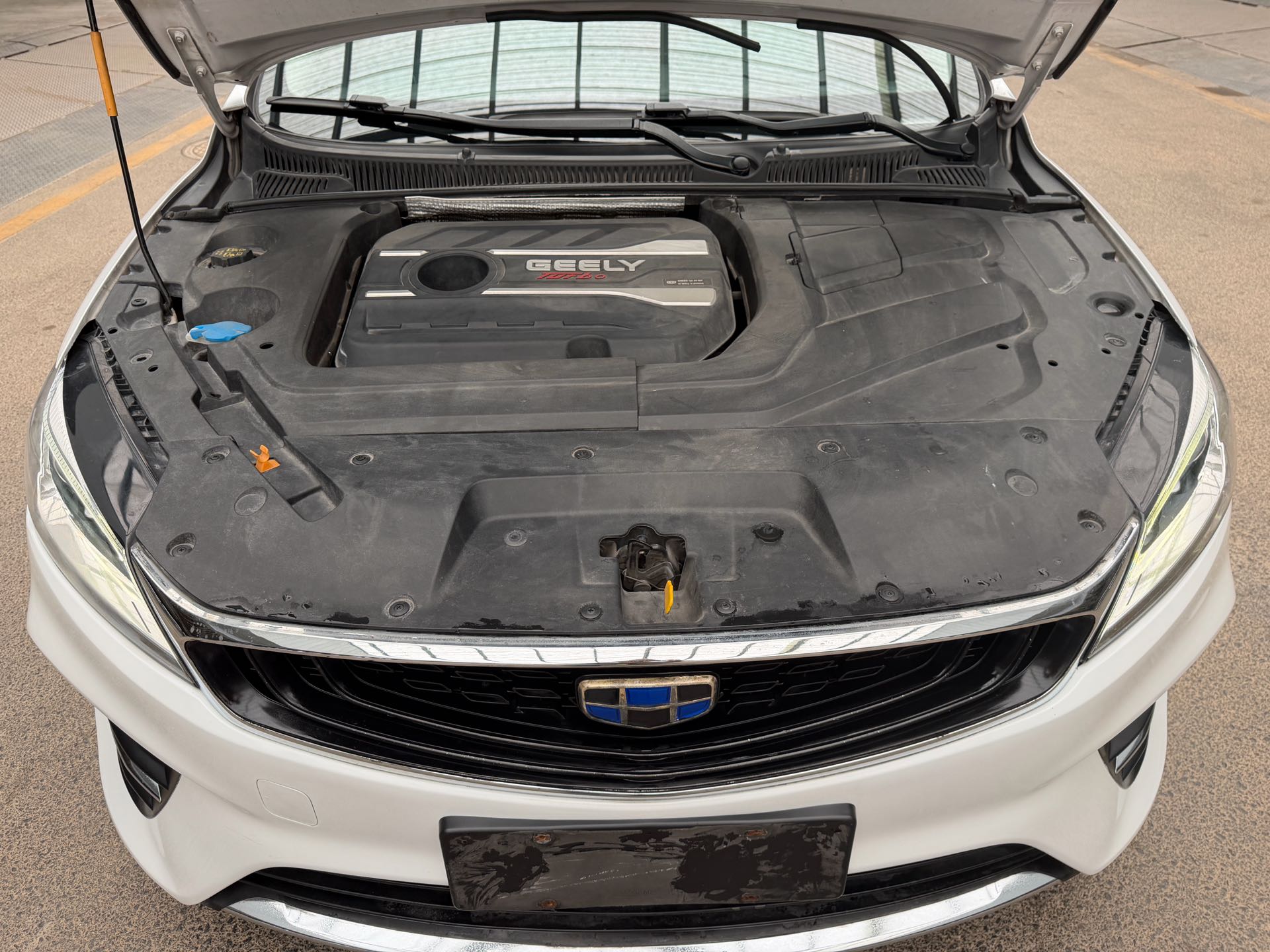 GEELY Binray 2018 car image #14