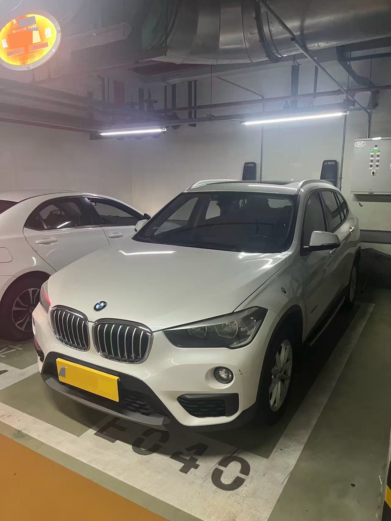 BMW X1 2017 BMW X1 2017 car image