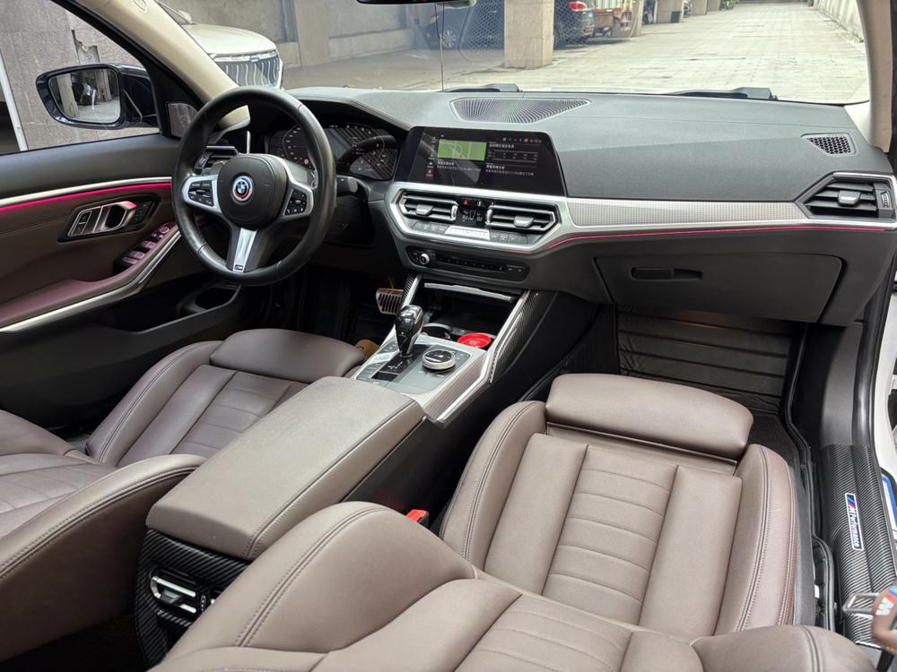 BMW 3 Series 2019 #9 BMW 3 Series 2019 car image #9