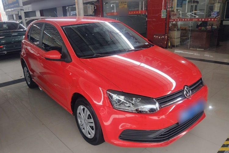 Volkswagen Polo 2016 car image #4