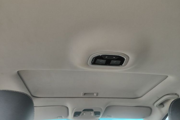 GEELY Emgrand 2020 car image #18