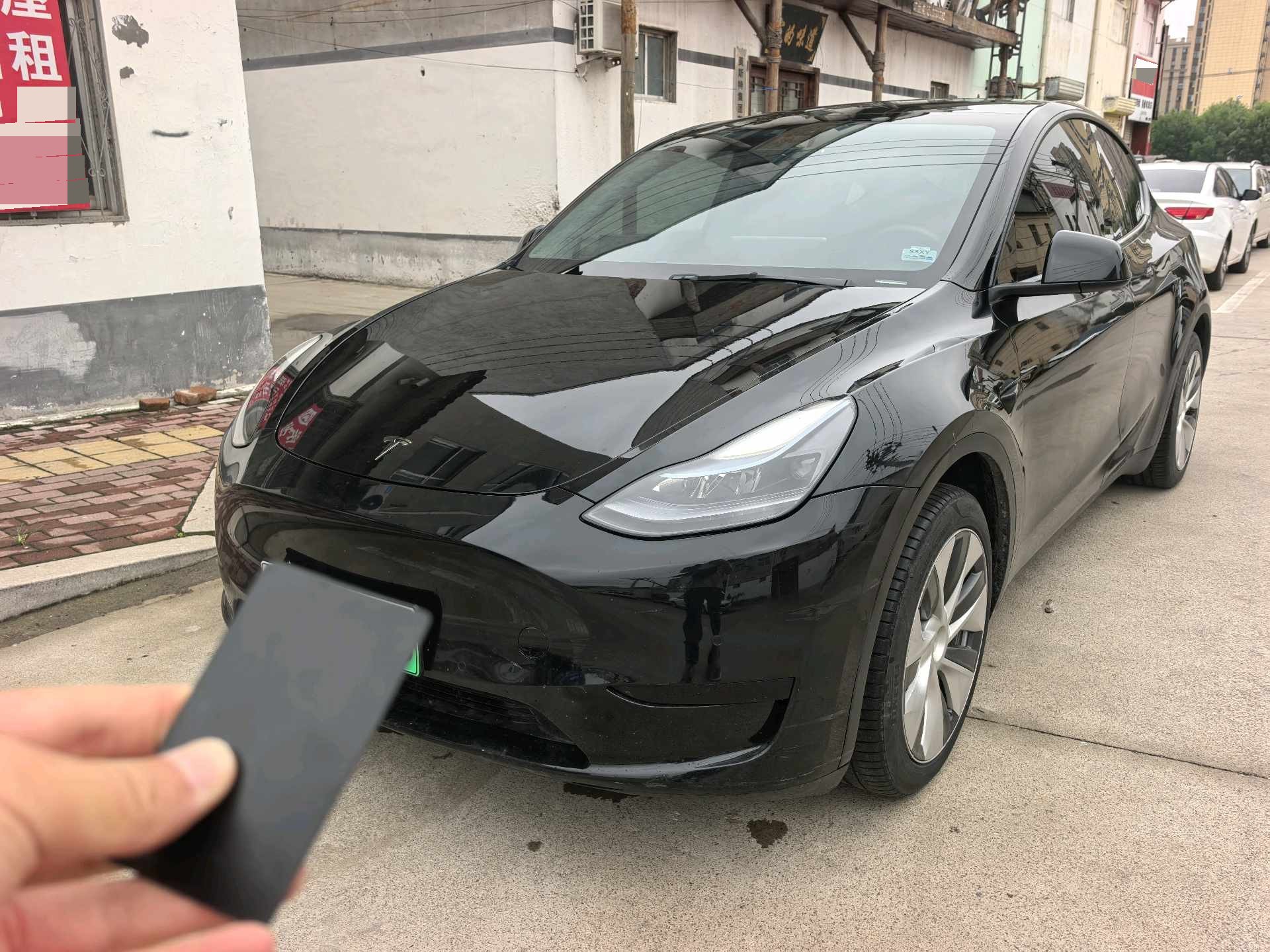 Tesla Model Y 2023 Tesla Model Y 2023 car image
