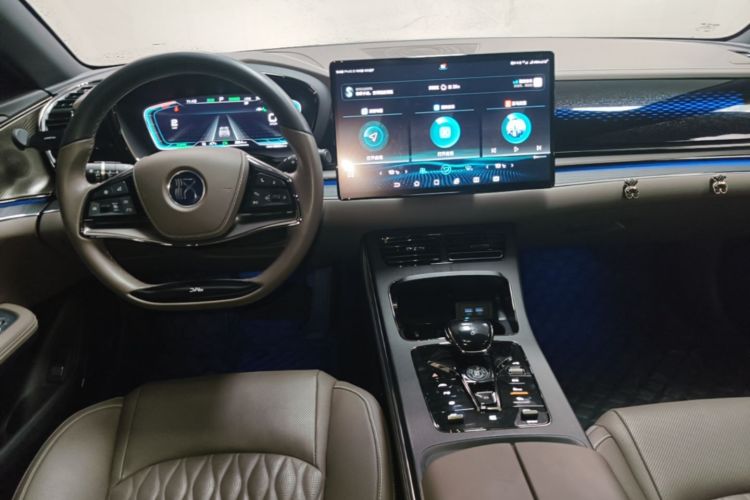 BYD Han 2021 car image #10