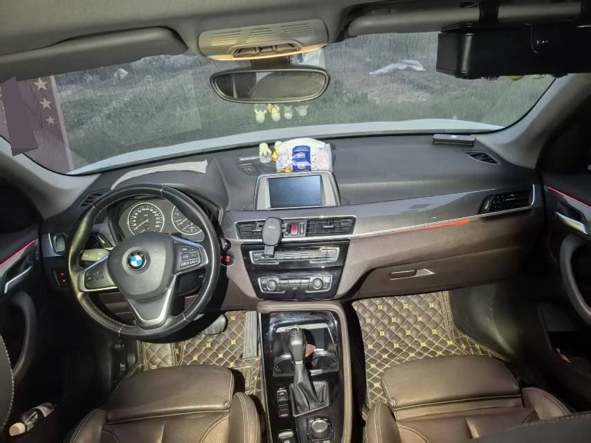 2017 image de voiture #4