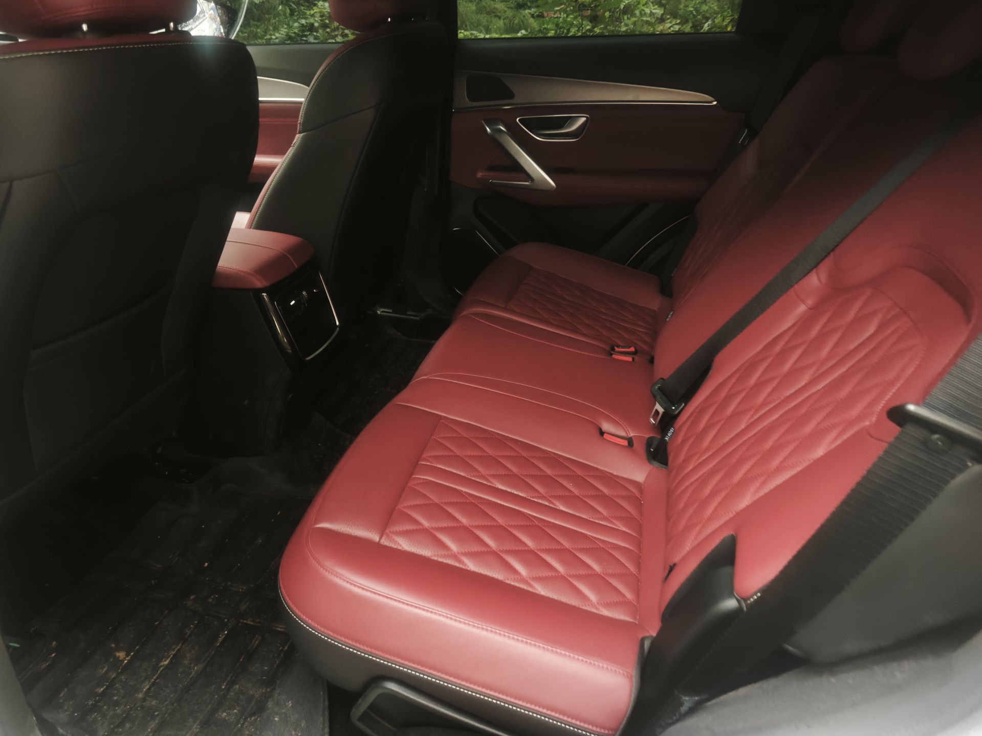 Jetour X70 PLUS 2024 car image #3