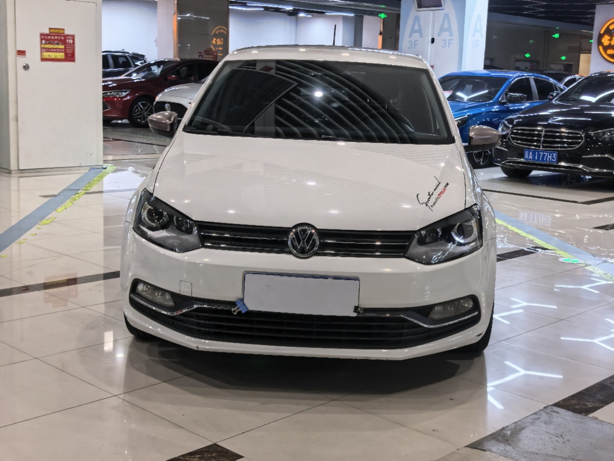 Volkswagen Polo 2019 immagine di auto #2
