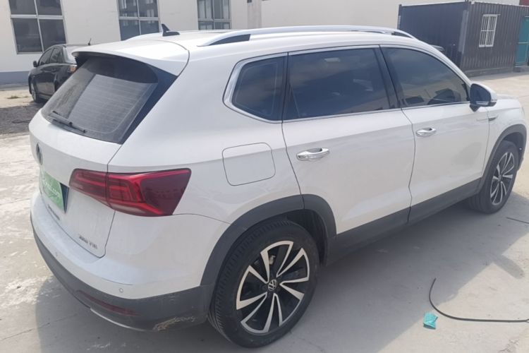 Volkswagen Tharu 2020 car image #7