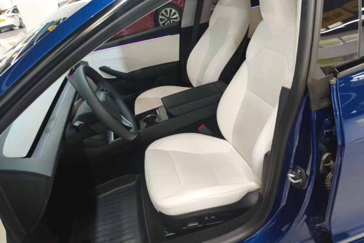 Tesla Model 3 2024 #15 Tesla Model 3 2024 car image #15
