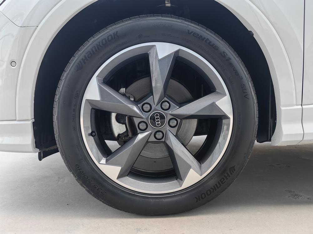 Audi Q3 2024 imagem de carro #7