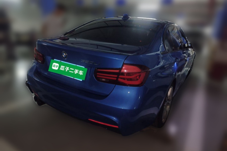 BMW 3 Series 2019 car image #5