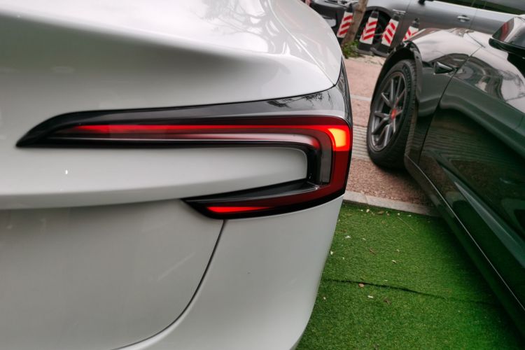 Tesla Model 3 2023 #8 Tesla Model 3 2023 car image #8