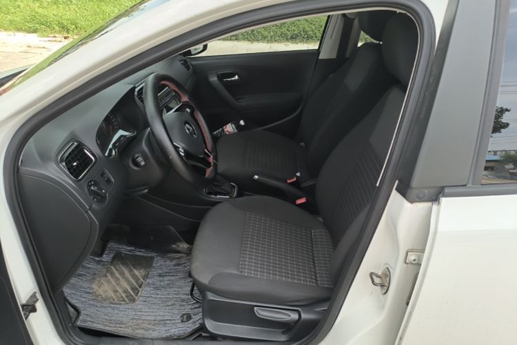 Volkswagen Polo 2018 #15 Volkswagen Polo 2018 car image #15
