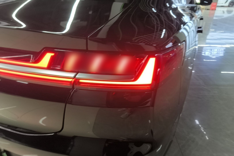 BYD Han 2021 car image #8