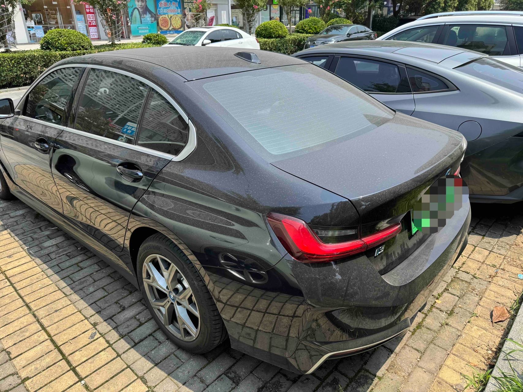 BMW i3 2024 car image #2