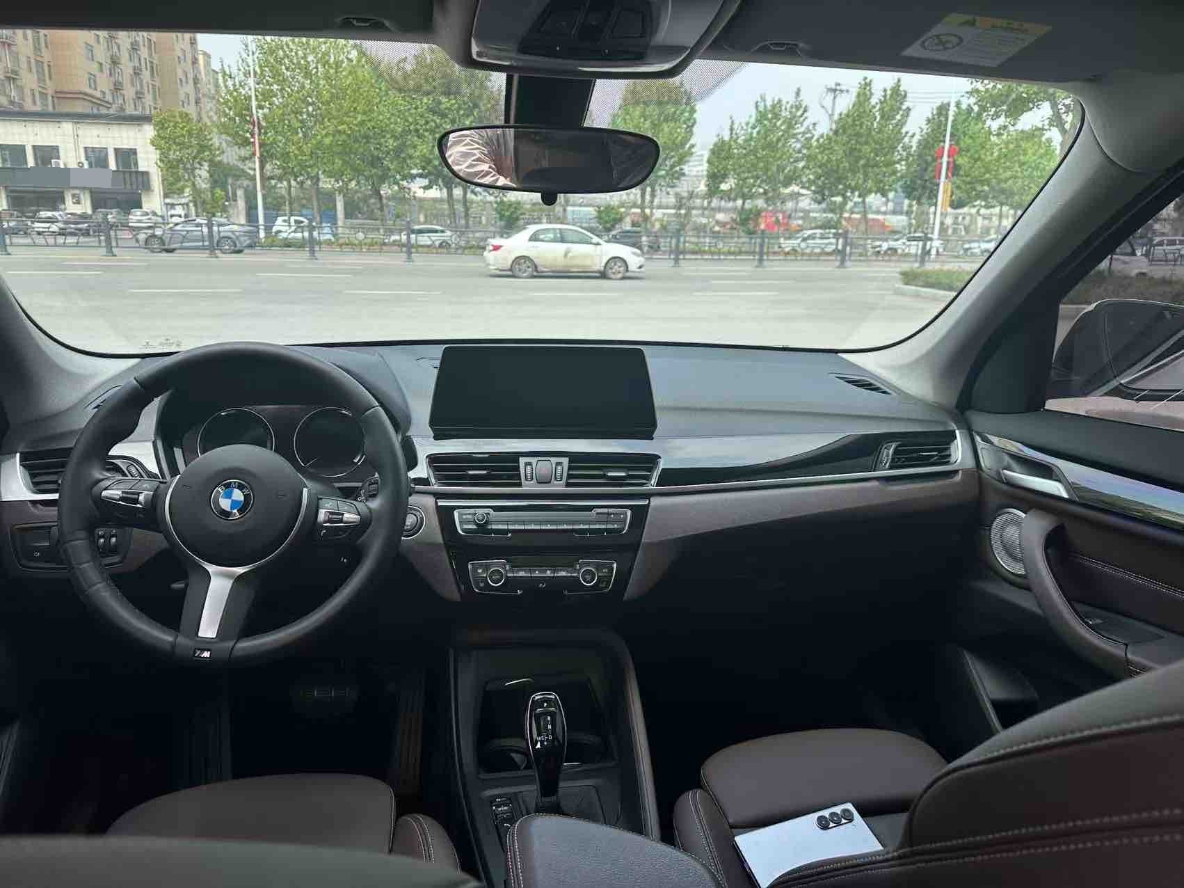 BMW X1 2022 #4 BMW X1 2022 car image #4