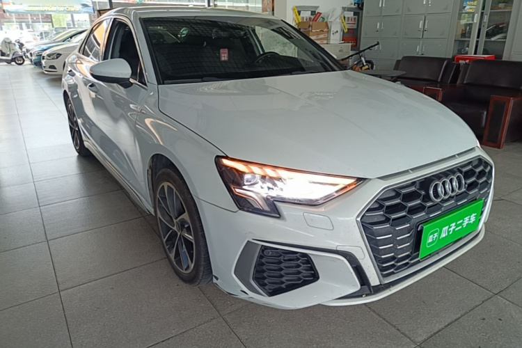 Audi A3 2023 car image #4