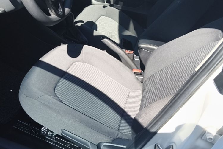 Volkswagen Santana 2019 #15 Volkswagen Santana 2019 car image #15
