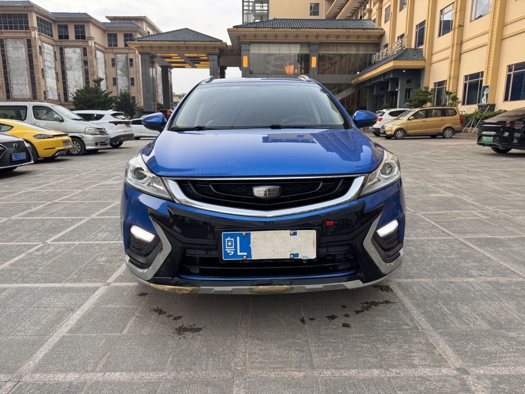 GEELY Emgrand GS 2017 immagine di auto #2