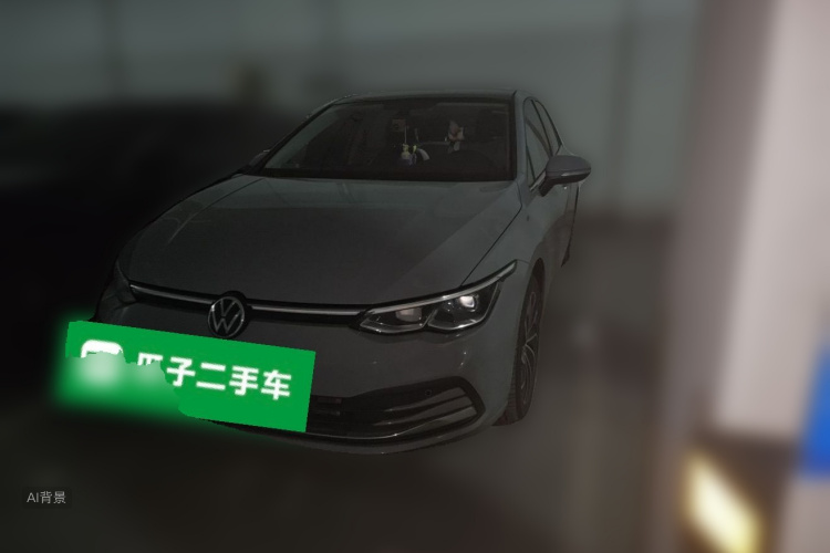 Volkswagen Golf 2021 car image #2