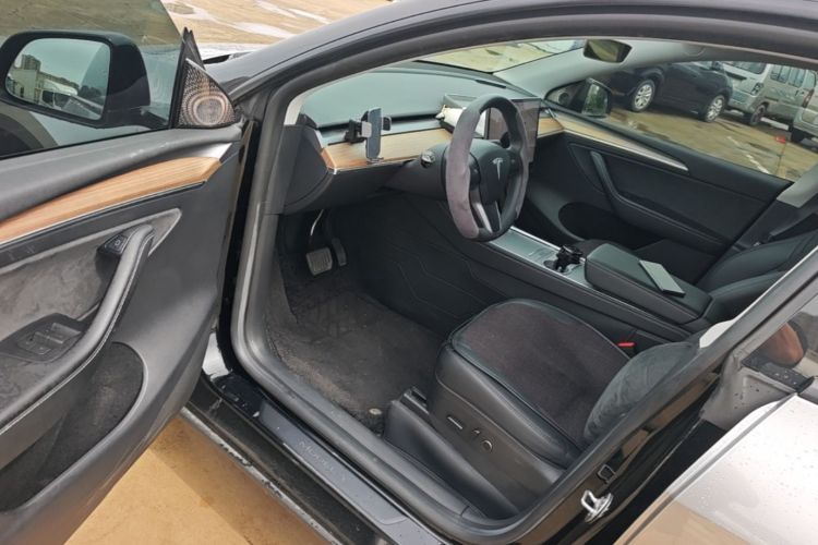 Tesla Model Y 2023 #16 Tesla Model Y 2023 immagine di auto #16