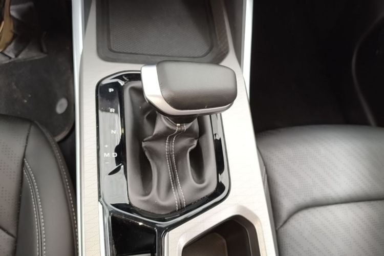 GEELY Emgrand 2024 immagine di auto #14
