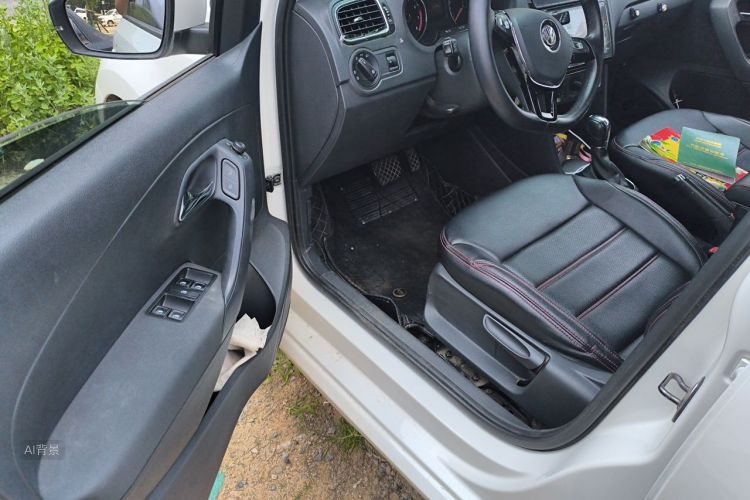 Volkswagen Polo 2017 #18 Volkswagen Polo 2017 car image #18