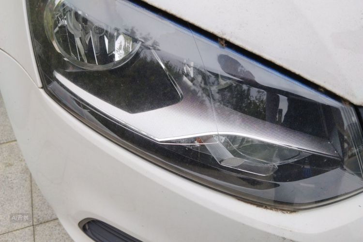 Volkswagen Polo 2018 car image #8