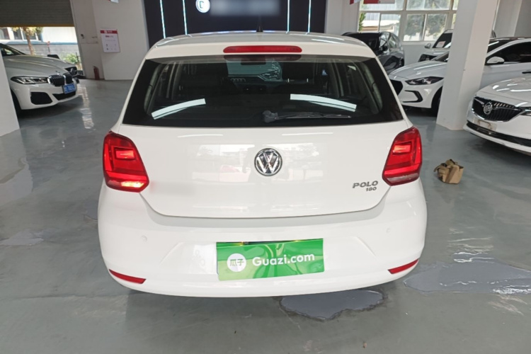 Volkswagen Polo 2019 car image #6