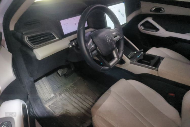 BYD YuanUP 2025 #18 BYD YuanUP 2025 car image #18