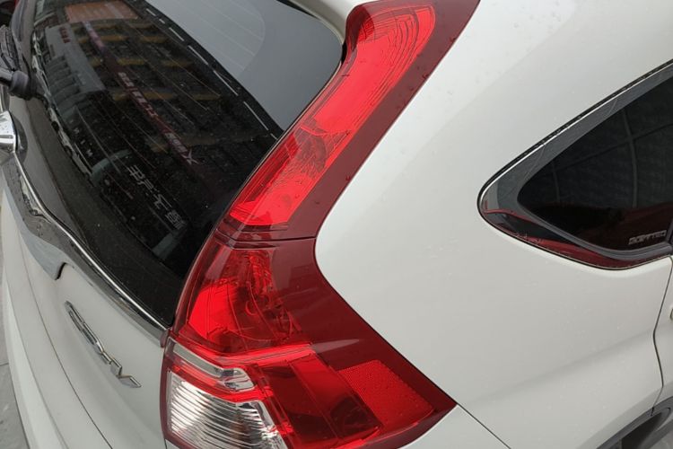 Honda CR-V 2017 immagine di auto #8