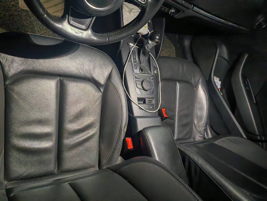 Audi A3 2015 car image #2